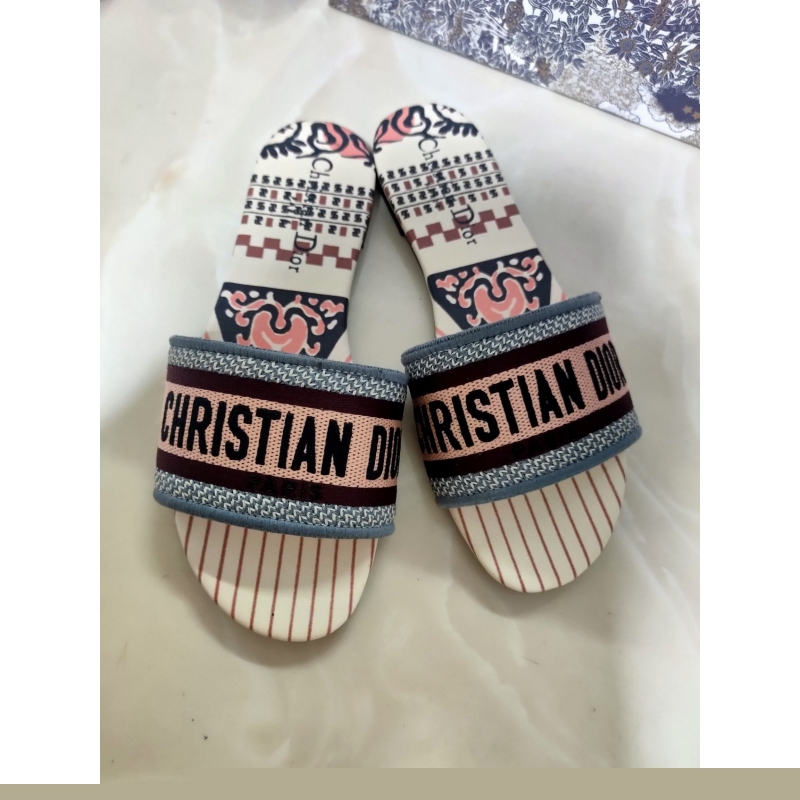 ch**an D*or slippers